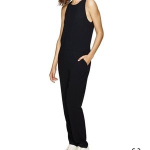 🌼 Aritzia Babaton Branson Jumpsuit
